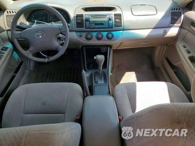 Zdjęcie 8 z 13 samochodu: 2002 TOYOTA CAMRY VIN:4T1BE32KX2U596722 - miniatura