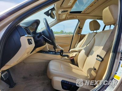 Zdjęcie 7 z 12 samochodu: 2014 BMW 320 I XDRIVE VIN:WBA3C3C51EP660671 - miniatura