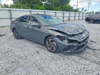 Czwarte zdjęcie samochodu z boku: 2024 HYUNDAI ELANTRA SEL VIN:KMHLS4DG2RU672200 - miniatura
