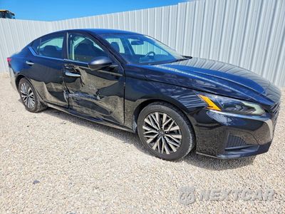 Czwarte zdjęcie samochodu z boku: 2025 NISSAN ALTIMA SV VIN:1N4BL4DV6SN322313 - miniatura