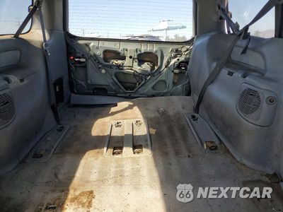 Zdjęcie 10 z 13 samochodu: 2000 TOYOTA SIENNA CE VIN:4T3ZF19CXYU313315 - miniatura