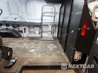 Zdjęcie 11 z 13 samochodu: 2018 FORD TRANSIT 150 DELIVERY VAN VIN:1FTYE1ZM6JKA38922 - miniatura