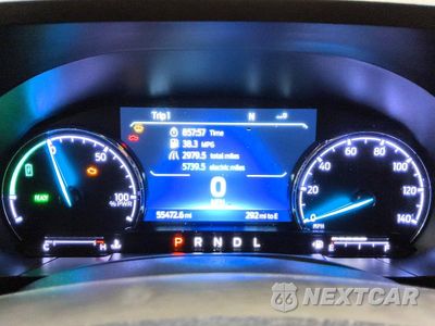 Zdjęcie 9 z 12 samochodu: 2024 FORD MAVERICK LARIAT VIN:3FTTW8M31RRA45203 - miniatura