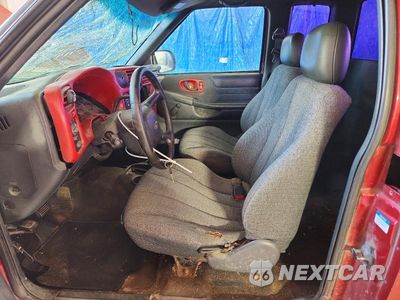 Zdjęcie 7 z 11 samochodu: 2002 CHEVROLET S TRUCK S10 VIN:1GCCS19W328172726 - miniatura