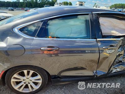 Zdjęcie 10 z 12 samochodu: 2015 CHRYSLER 200 LIMITED VIN:1C3CCCAB5FN697025 - miniatura