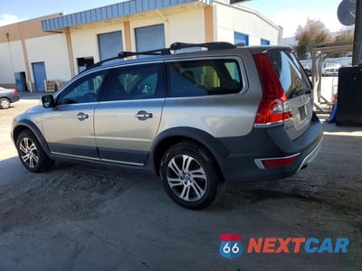 Drugie zdjęcie samochodu z przodu: 2015 VOLVO XC70 T5 PREMIER+ VIN:YV440MBC3F1196953 - miniatura