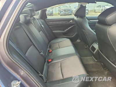 Zdjęcie 6 z 9 samochodu: 2018 HONDA ACCORD SPORT VIN:1HGCV1F3XJA214383 - miniatura