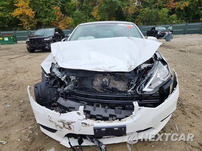 Piąte zdjęcie samochodu w środku: 2019 NISSAN SENTRA SV VIN:3N1AB7AP7KY375978 - miniatura