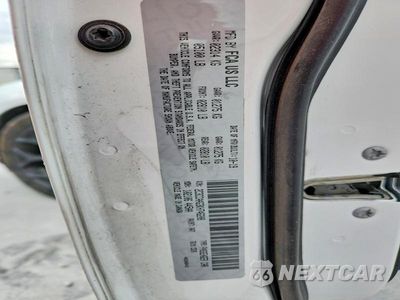 Zdjęcie 13 z 13 samochodu: 2019 CHRYSLER 300 TOURING VIN:2C3CCAAG3KH746208 - miniatura
