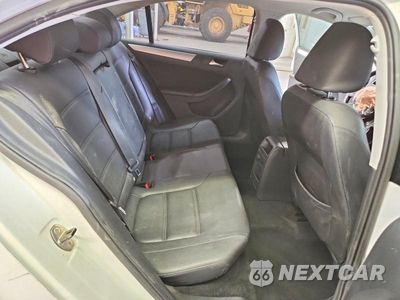 Zdjęcie 10 z 12 samochodu: 2012 VOLKSWAGEN JETTA TDI VIN:3VWLL7AJ0CM359710 - miniatura