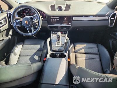 Zdjęcie 8 z 14 samochodu: 2023 PORSCHE CAYENNE BASE VIN:WP1AA2AY7PDA04078 - miniatura