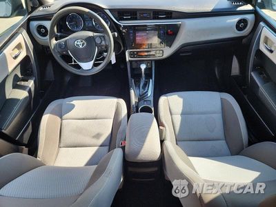 Zdjęcie 8 z 12 samochodu: 2018 TOYOTA COROLLA LE VIN:5YFBURHE5JP852241 - miniatura