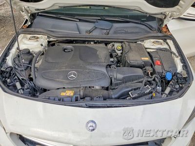 Zdjęcie 11 z 12 samochodu: 2016 MERCEDES-BENZ CLA 250 4MATIC VIN:WDDSJ4GB3GN393080 - miniatura