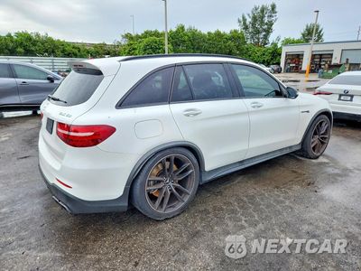 Trzecie zdjęcie samochodu z tyłu: 2019 MERCEDES-BENZ GLC-CLASS AMG GLC 63 VIN:WDC0G8JB0KF498124 - miniatura