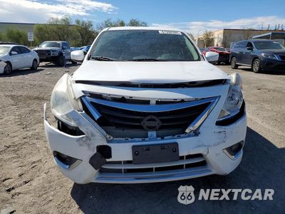 Piąte zdjęcie samochodu w środku: 2017 NISSAN VERSA 1.6 S VIN:3N1CN7AP9HL869880 - miniatura