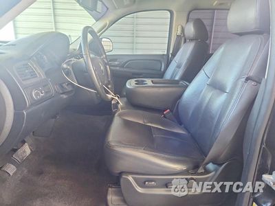 Zdjęcie 7 z 13 samochodu: 2007 CHEVROLET TAHOE VIN:1GNFC13027R220613 - miniatura