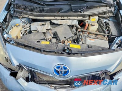 Zdjęcie 11 z 12 samochodu: 2012 TOYOTA PRIUS V THREE VIN:JTDZN3EU9C3052770 - miniatura