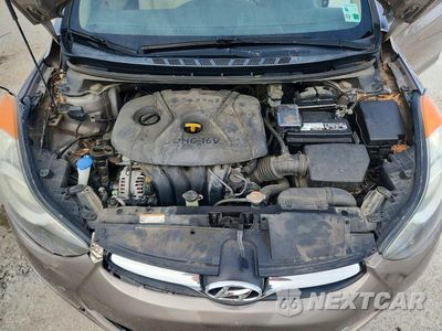 Zdjęcie 11 z 12 samochodu: 2012 HYUNDAI ELANTRA GLS VIN:5NPDH4AEXCH120097 - miniatura