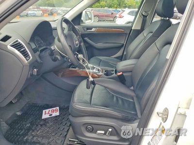 Zdjęcie 7 z 13 samochodu: 2017 AUDI Q5 PREMIUM VIN:WA1C2AFP8HA078592 - miniatura