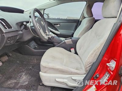 Zdjęcie 7 z 12 samochodu: 2012 TOYOTA PRIUS TWO VIN:JTDKN3DU3C5386221 - miniatura