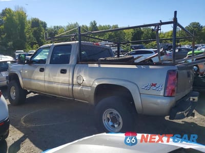 Drugie zdjęcie samochodu z przodu: 2005 CHEVROLET SILVERADO K2500 HEAVY DUTY VIN:1GCHK23U85F881767 - miniatura