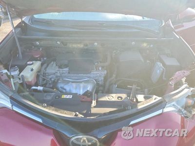 Zdjęcie 12 z 13 samochodu: 2018 TOYOTA RAV4 XLE VIN:JTMRFREV5JD238077 - miniatura