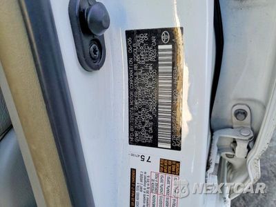 Zdjęcie 12 z 12 samochodu: 2006 TOYOTA PRIUS BASE VIN:JTDKB20U263193700 - miniatura