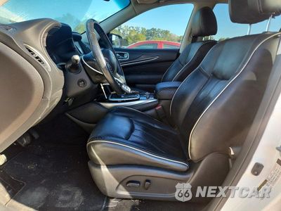 Zdjęcie 7 z 13 samochodu: 2016 INFINITI QX60 BASE VIN:5N1AL0MM4GC504533 - miniatura