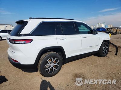 Trzecie zdjęcie samochodu z tyłu: 2025 JEEP GRAND CHEROKEE LIMITED VIN:1C4RJHBG2SC335260 - miniatura