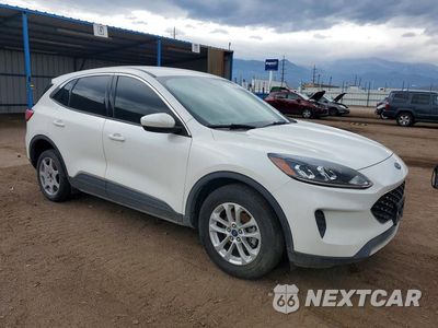 Czwarte zdjęcie samochodu z boku: 2020 FORD ESCAPE SE VIN:1FMCU9G63LUB41721 - miniatura