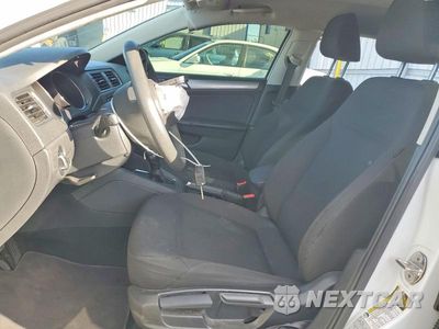 Zdjęcie 7 z 12 samochodu: 2016 VOLKSWAGEN JETTA SE VIN:3VWD67AJ0GM217701 - miniatura