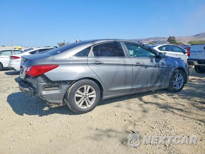 Trzecie zdjęcie samochodu z tyłu: 2013 HYUNDAI SONATA GLS VIN:5NPEB4AC1DH702501 - miniatura