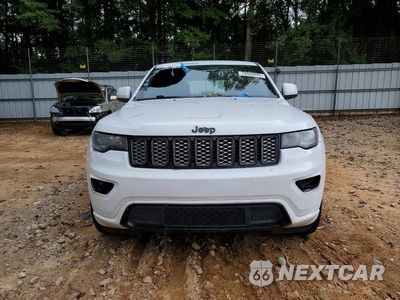 Piąte zdjęcie samochodu w środku: 2018 JEEP GRAND CHEROKEE LAREDO VIN:1C4RJEAG9JC480021 - miniatura
