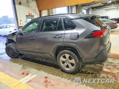 Drugie zdjęcie samochodu z przodu: 2022 TOYOTA RAV4 XLE VIN:JTMRWRFV6NJ055695 - miniatura