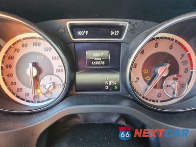 Zdjęcie 9 z 12 samochodu: 2015 MERCEDES-BENZ CLA 250 VIN:WDDSJ4EB0FN239122 - miniatura