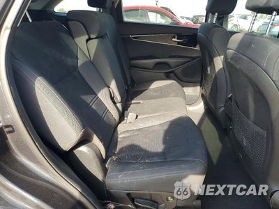 Zdjęcie 11 z 13 samochodu: 2020 KIA SORENTO S VIN:5XYPG4A59LG690373 - miniatura
