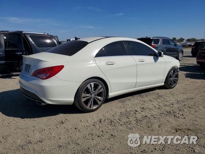 Trzecie zdjęcie samochodu z tyłu: 2016 MERCEDES-BENZ CLA 250 VIN:WDDSJ4EB9GN317785 - miniatura