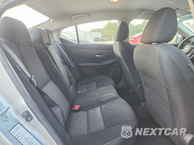 Zdjęcie 10 z 12 samochodu: 2021 NISSAN SENTRA SV VIN:3N1AB8CV6MY255724 - miniatura