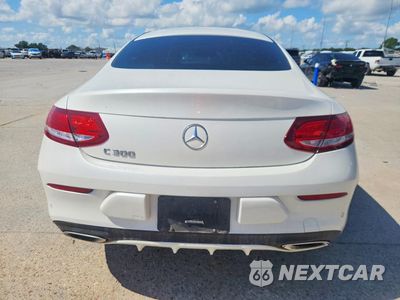 Zdjęcie 6 z 12 samochodu: 2017 MERCEDES-BENZ C 300 VIN:WDDWJ4JB1HF507762 - miniatura