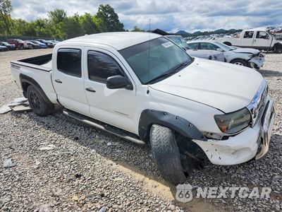 Czwarte zdjęcie samochodu z boku: 2010 TOYOTA TACOMA DOUBLE CAB LONG BED VIN:5TEMU4FN9AZ688582 - miniatura