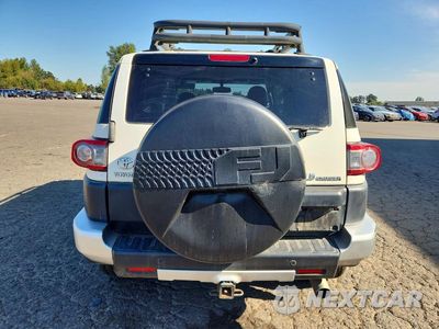 Zdjęcie 6 z 13 samochodu: 2014 TOYOTA FJ CRUISER BASE VIN:JTEBU4BF6EK185815 - miniatura
