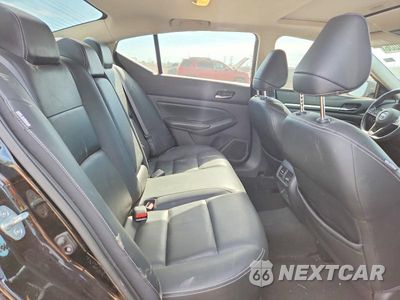 Zdjęcie 10 z 13 samochodu: 2019 NISSAN ALTIMA SL VIN:1N4BL4EV3KC101486 - miniatura