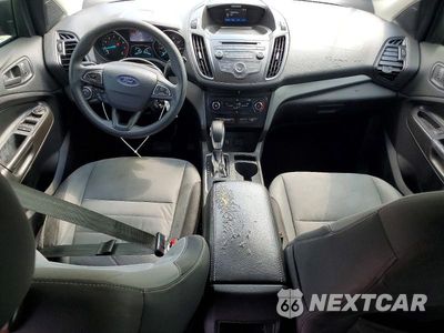 Zdjęcie 8 z 12 samochodu: 2017 FORD ESCAPE S VIN:1FMCU0F71HUE85240 - miniatura