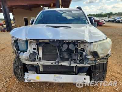 Piąte zdjęcie samochodu w środku: 2013 TOYOTA TACOMA V6 VIN:5TFLU4EN2DX079522 - miniatura