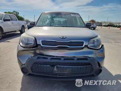 Piąte zdjęcie samochodu w środku: 2016 KIA SOUL BASE VIN:KNDJN2A28G7288420 - miniatura