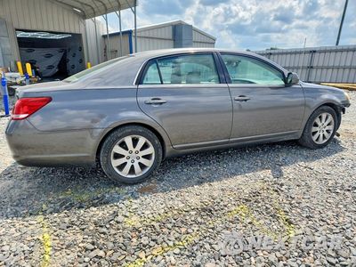 Trzecie zdjęcie samochodu z tyłu: 2005 TOYOTA AVALON XLS VIN:4T1BK36B35U029761 - miniatura