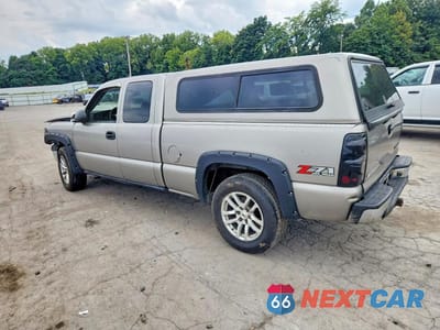 Drugie zdjęcie samochodu z przodu: 2003 CHEVROLET SILVERADO K1500 VIN:1GCEK19T73E189661 - miniatura