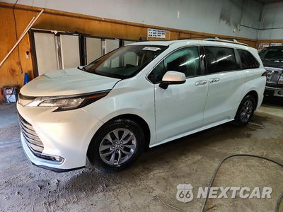 2023 TOYOTA SIENNA XLE 5TDYSKFC1PS077848 - główne zdjęcie licytacji z USA - miniatura