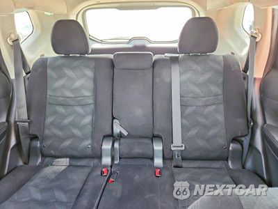 Zdjęcie 10 z 14 samochodu: 2014 NISSAN ROGUE SV VIN:5N1AT2MV2EC863445 - miniatura