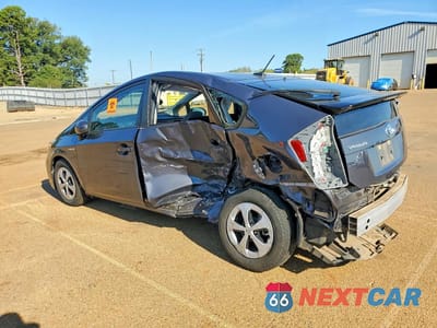 Drugie zdjęcie samochodu z przodu: 2015 TOYOTA PRIUS THREE VIN:JTDKN3DU3F1865282 - miniatura